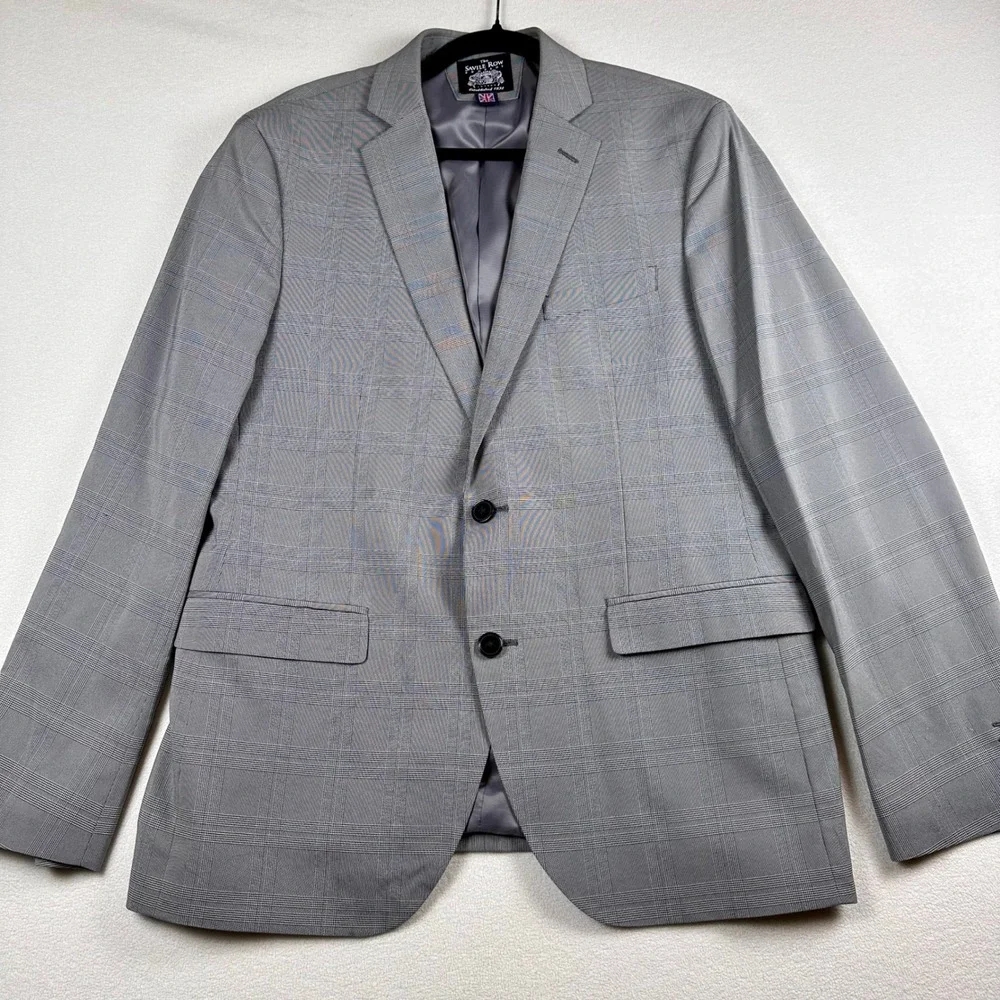 Men's Light Gray Windowpane Sport Coat - Modern Tailored Blazer